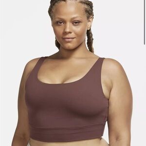 Women's Plus Size 2X Nike Yoga Luxe Infinalon Cropped Tank Sports Bra